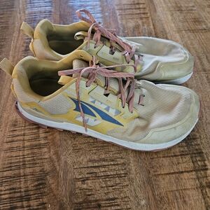 Altra Men's Athletic Lone Peak 7 Shoes - Yellow and Blue Accents